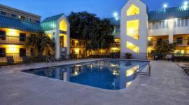 Best Western Plus Seaway Inn