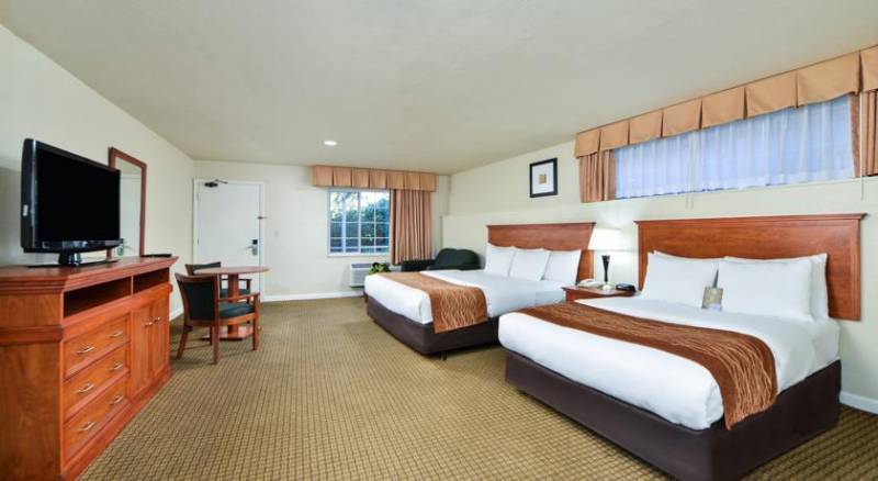 Comfort Inn Monterey by the Sea