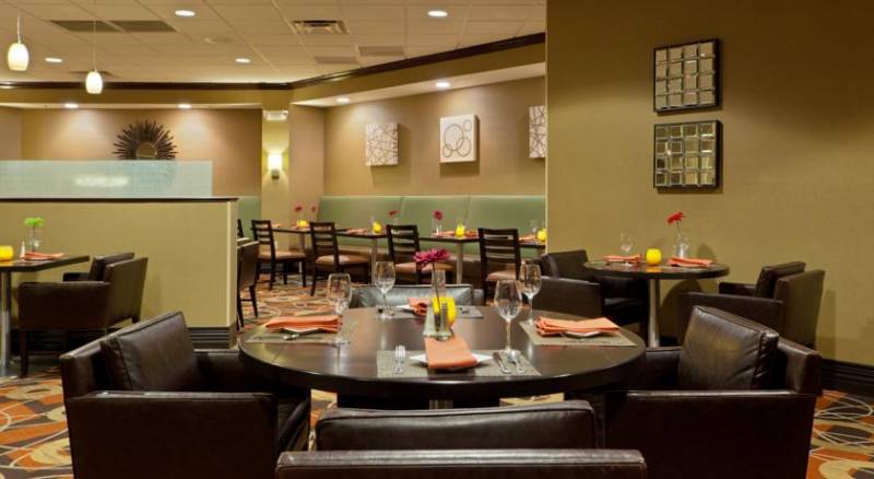 DoubleTree by Hilton Baltimore - BWI Airport