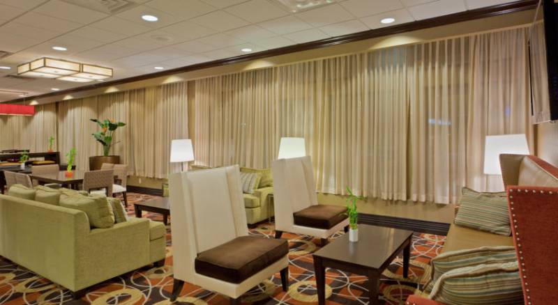 DoubleTree by Hilton Baltimore - BWI Airport