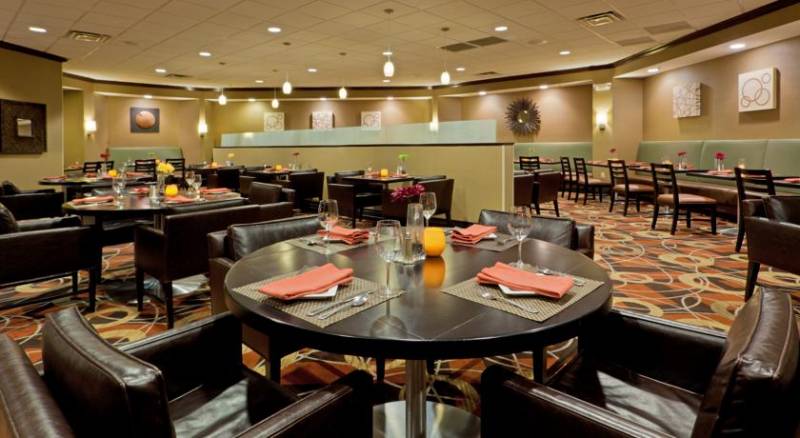 DoubleTree by Hilton Baltimore - BWI Airport