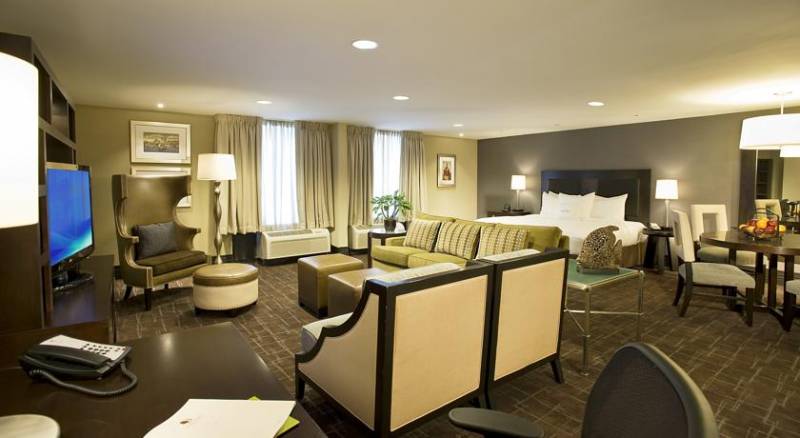 DoubleTree by Hilton Baltimore - BWI Airport