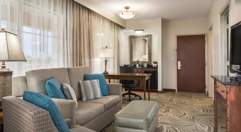 DoubleTree Suites by Hilton Naples