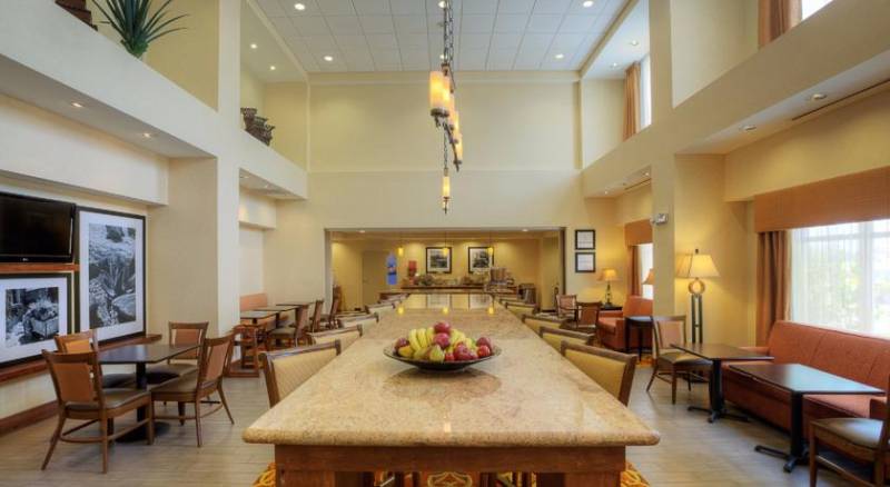 Hampton Inn & Suites McAllen