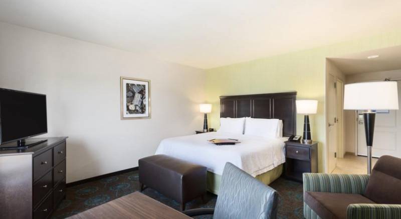 Hampton Inn & Suites Wilmington Christiana