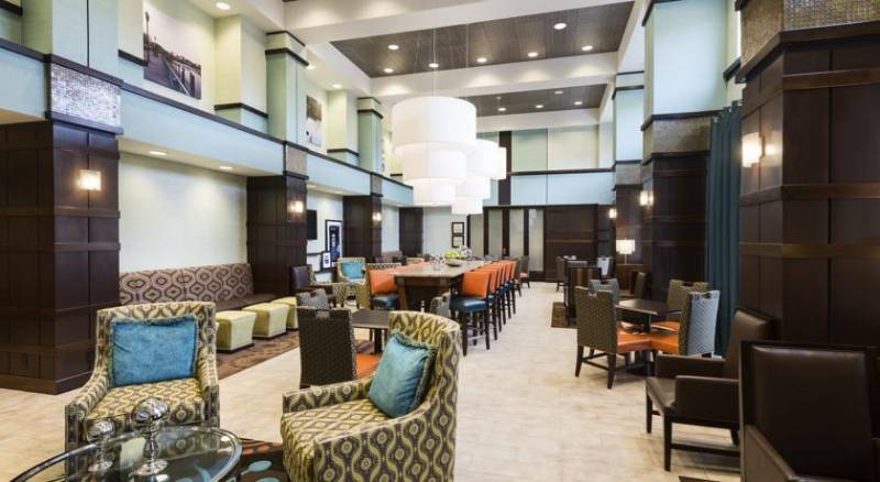 Hampton Inn & Suites Wilmington Christiana