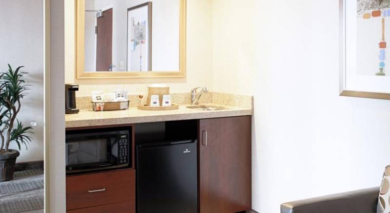 Hampton Inn Boston-Norwood