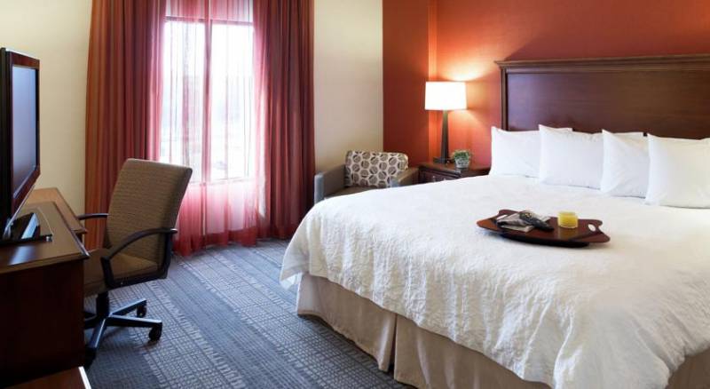 Hampton Inn Boston-Norwood