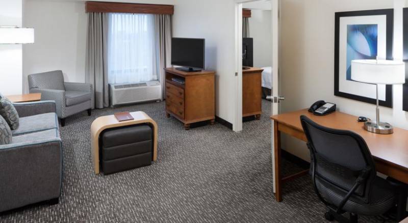 Homewood Suites by Hilton Omaha - Downtown