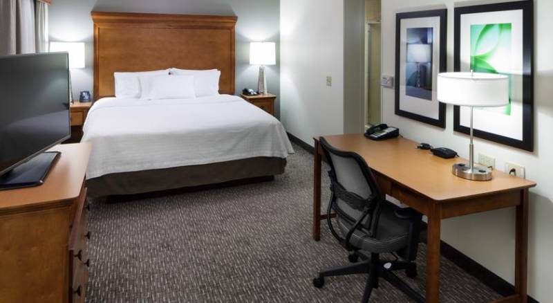 Homewood Suites by Hilton Omaha - Downtown