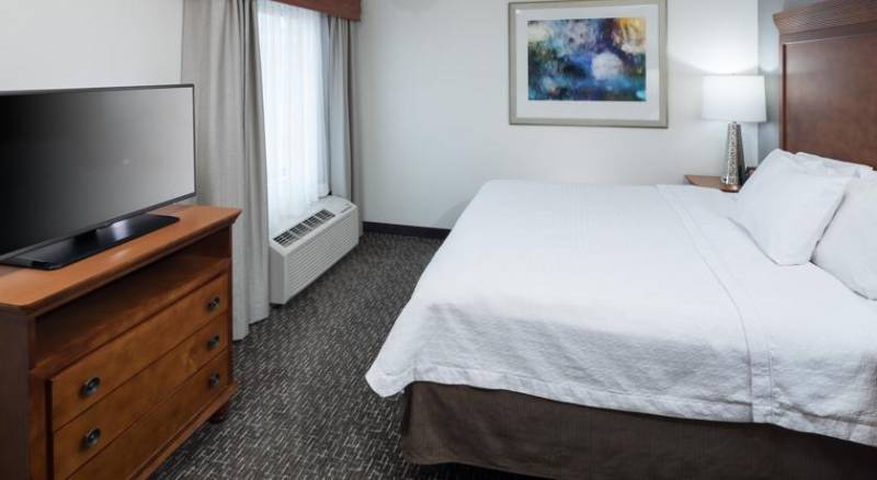 Homewood Suites by Hilton Omaha - Downtown