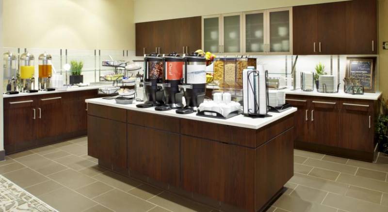 Homewood Suites by Hilton Pittsburgh Airport Robinson Mall Area