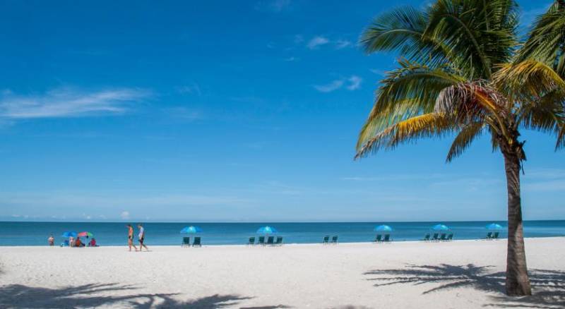 Naples Beach Hotel and Golf Club