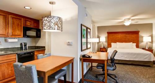 Homewood Suites by Hilton Omaha - Downtown