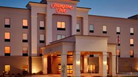 Hampton Inn Omaha/West Dodge Road, Old Mill