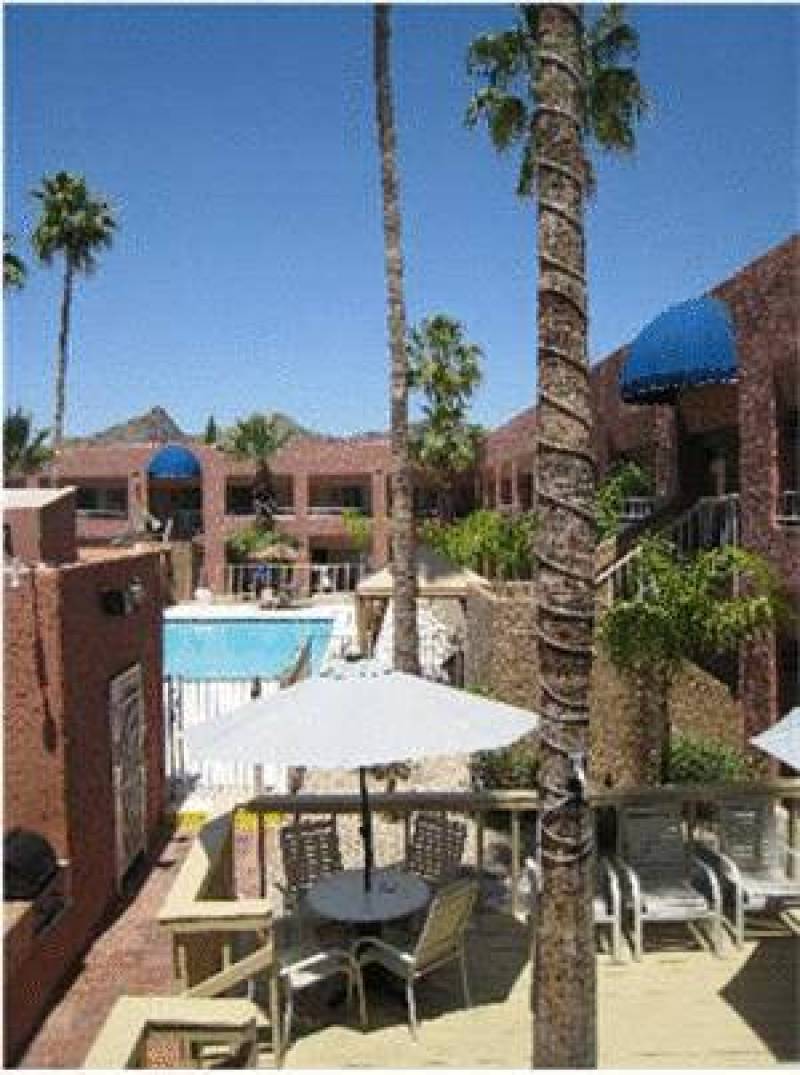 BEST WESTERN InnSuites Phoenix Hotel & Suites