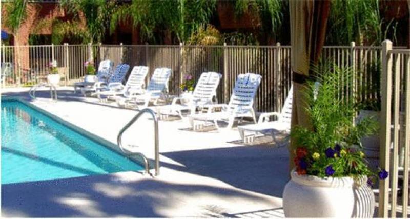 BEST WESTERN InnSuites Phoenix Hotel & Suites