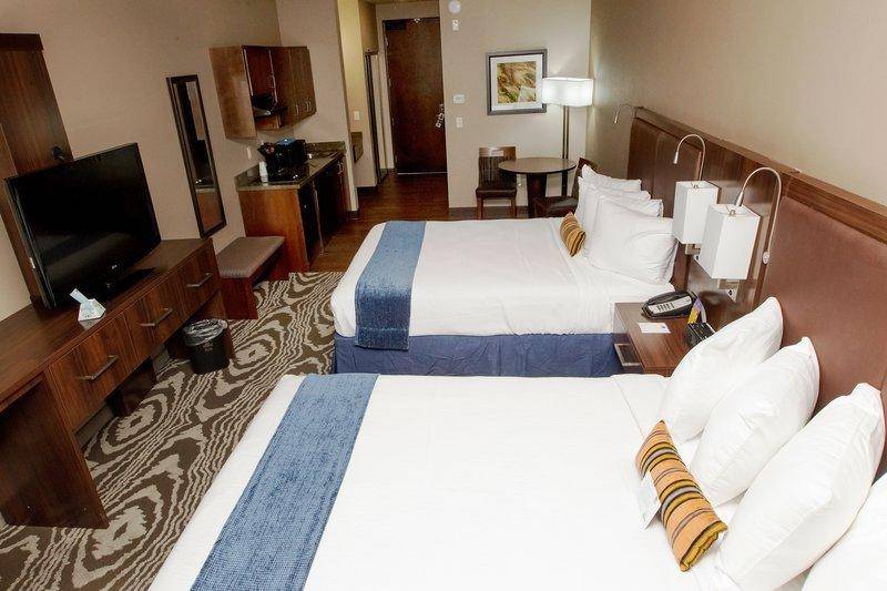 Best Western Plus Williston Hotel & Suites