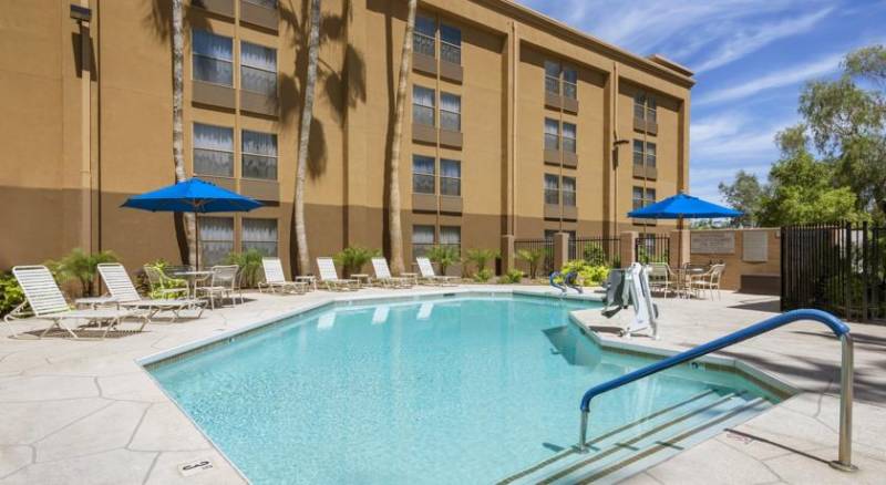 Country Inn and Suites Phoenix Airport South