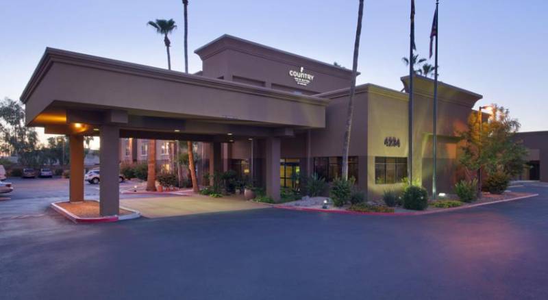 Country Inn and Suites Phoenix Airport South