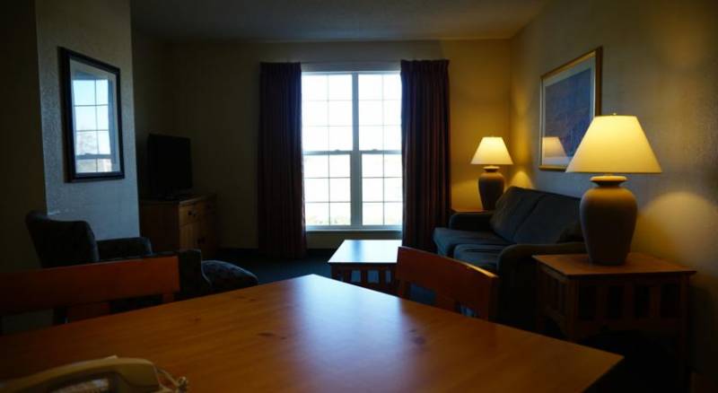 Crestview Suites Wichita