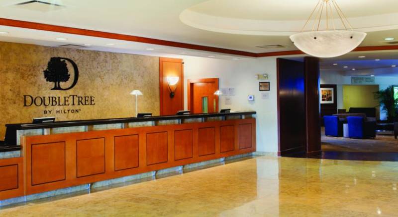 DoubleTree by Hilton Hotel Tampa Airport-Westshore