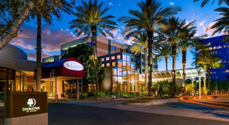 DoubleTree Suites by Hilton Phoenix