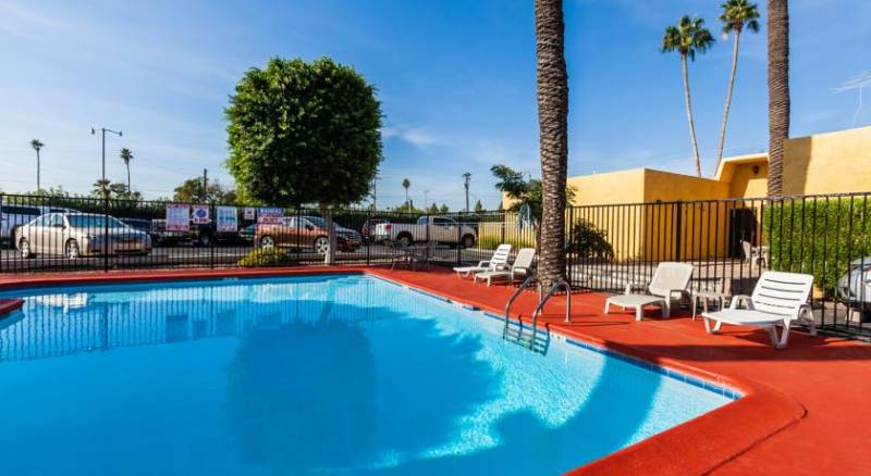 Econo Lodge Phoenix Airport