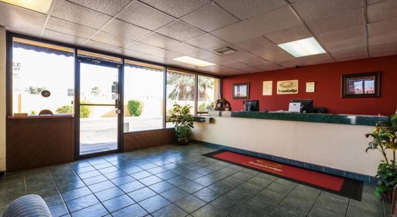 Econo Lodge Phoenix Airport