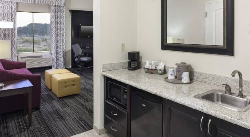 Hampton Inn & Suites Phoenix North/Happy Valley