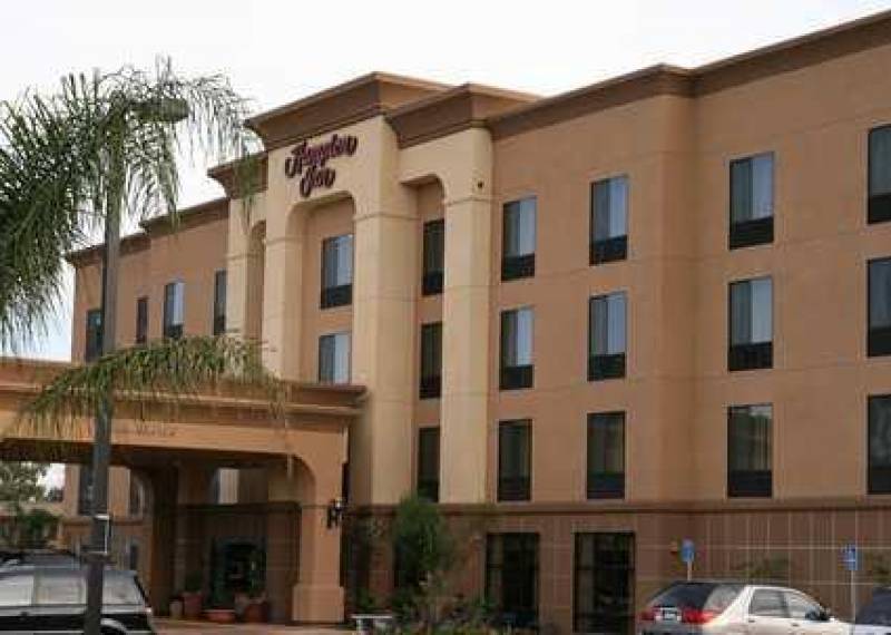 Hampton Inn Visalia