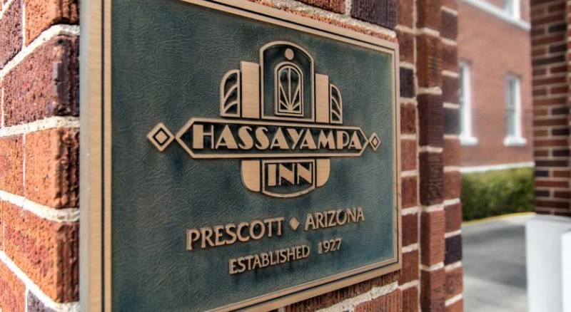 Hassayampa Inn