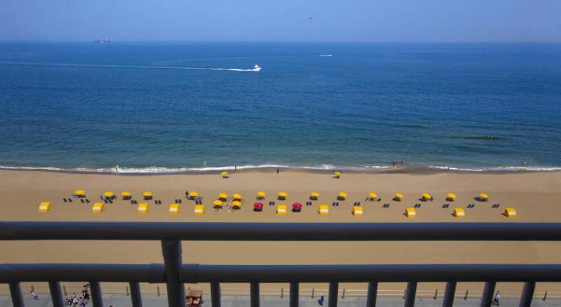 Hilton Garden Inn Virginia Beach Oceanfront