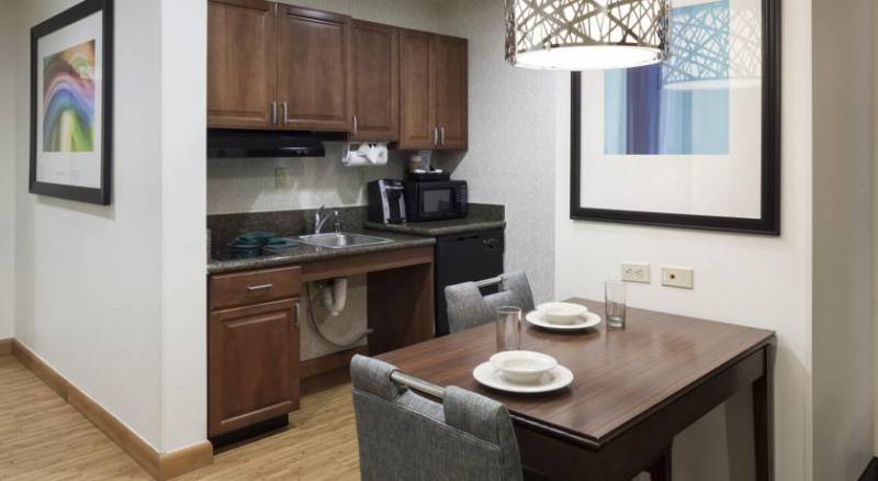 Homewood Suites by Hilton Phoenix North-Happy Valley