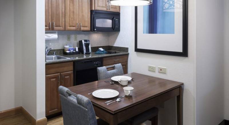 Homewood Suites by Hilton Phoenix North-Happy Valley