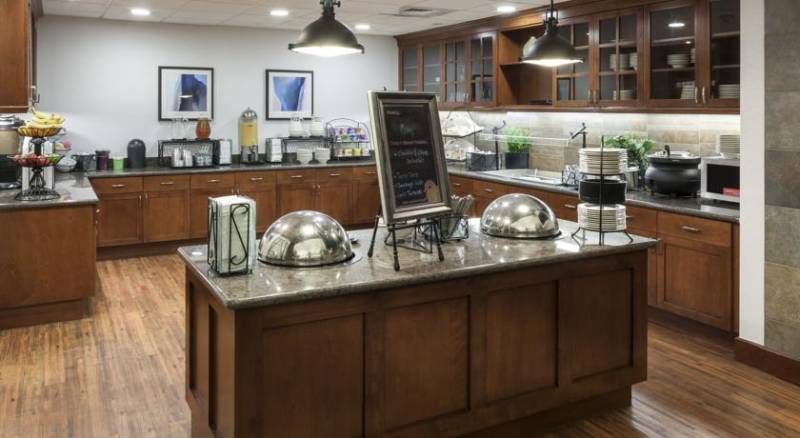 Homewood Suites by Hilton Phoenix North-Happy Valley