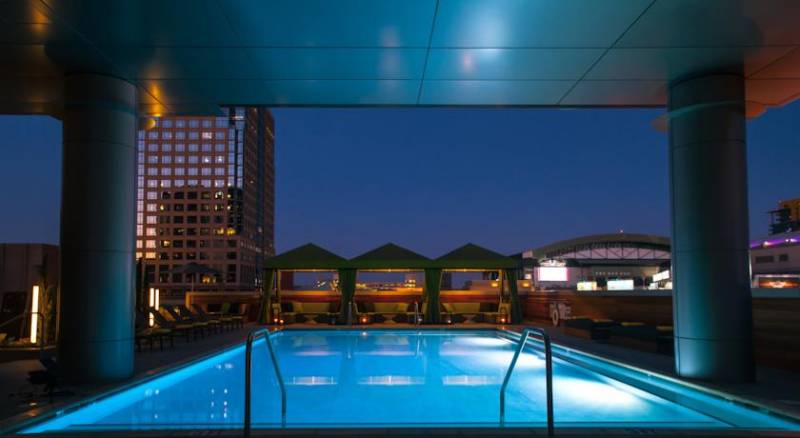 Palomar Phoenix Cityscape, a Kimpton Hotel