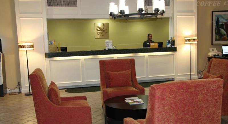 Quality Inn Roanoke Airport