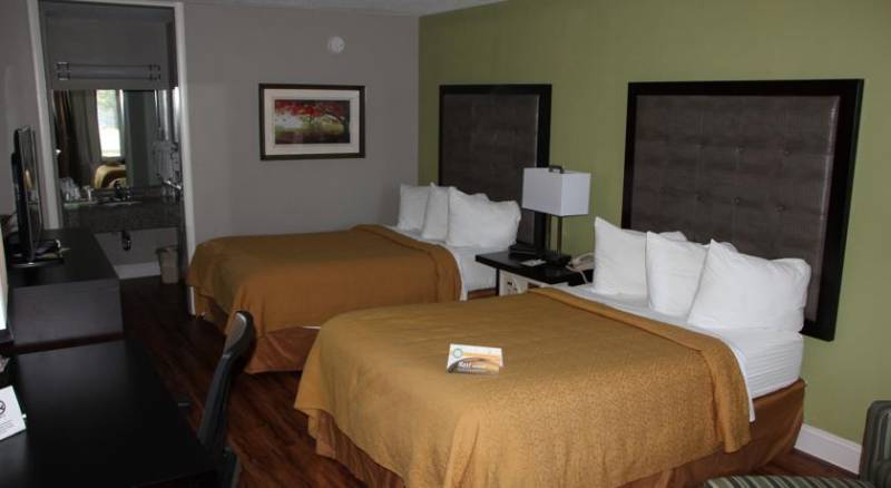 Quality Inn Roanoke Airport