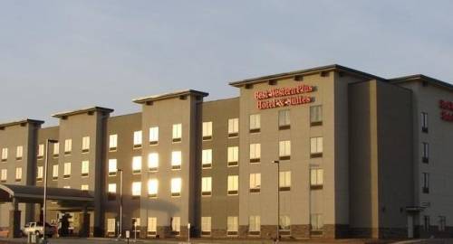 Best Western Plus Williston Hotel & Suites