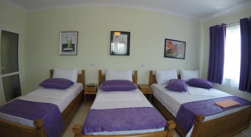 Bicaj Hotel