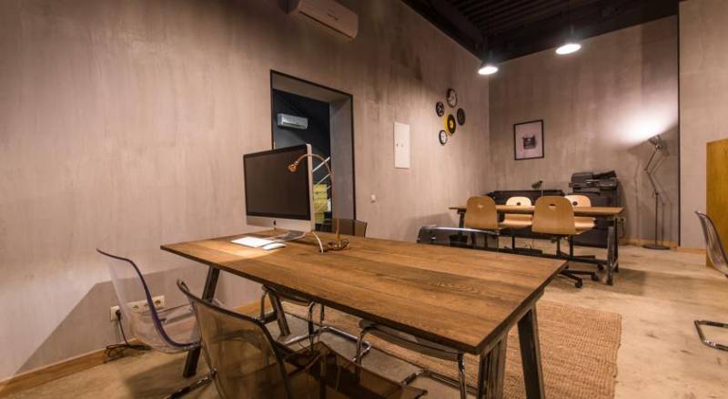 Coworking hostel Derevo