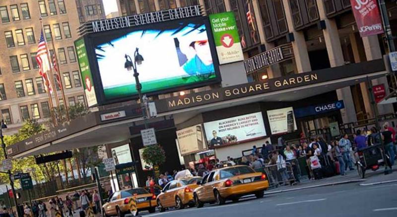 Holiday Inn Express NYC- Herald Square 36th St