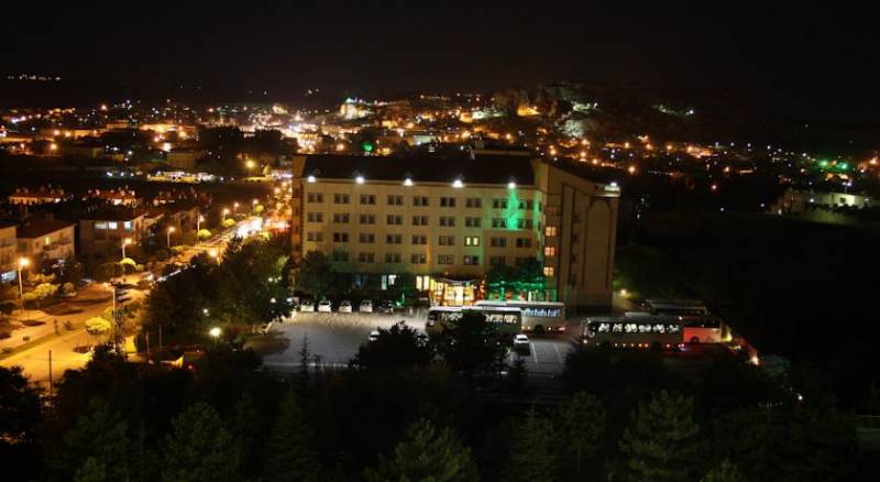 Mustafa Hotel