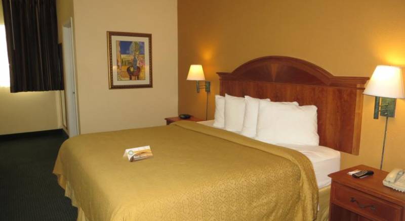 Quality Suites Near Orange County Convention Center