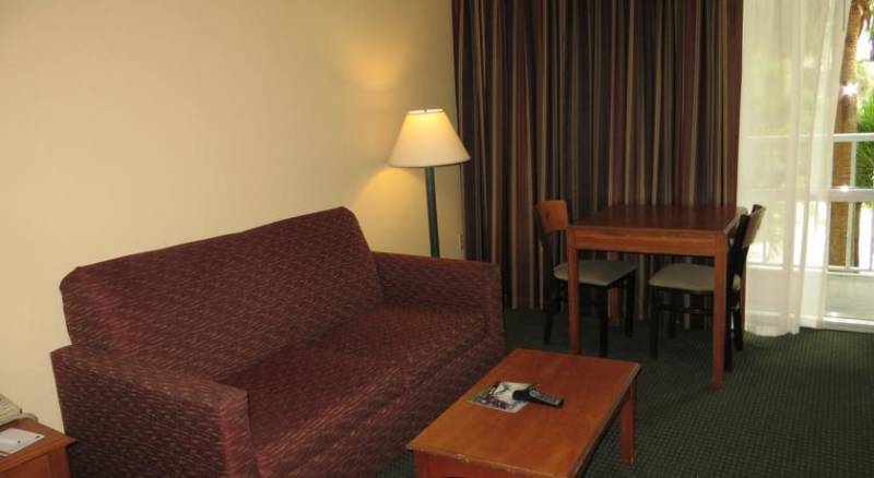 Quality Suites Near Orange County Convention Center