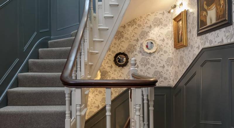 The Clerk & Well Pub and Rooms