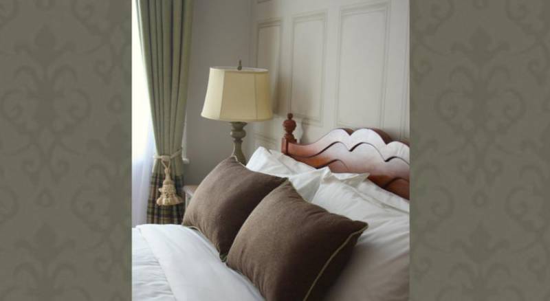 The Clerk & Well Pub and Rooms