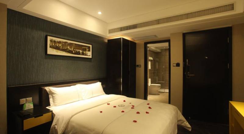 Ying Shang San Mao Hotel - Huan Shi Road Tao Jin Metro Station Branch