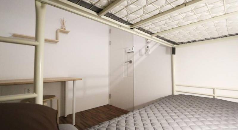 Blue Boat Hostel Myeongdong